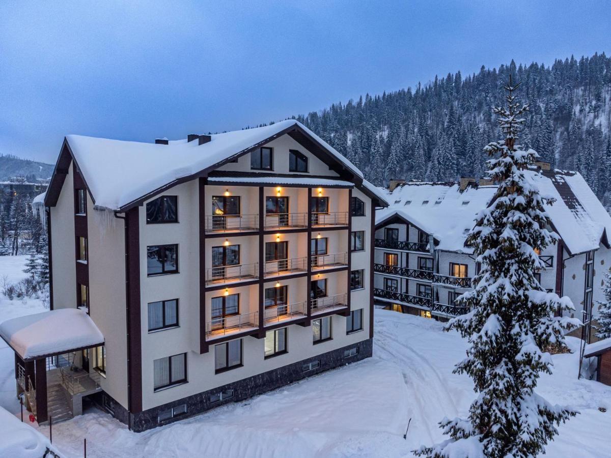 Madison Hotel Bukovel Exterior photo