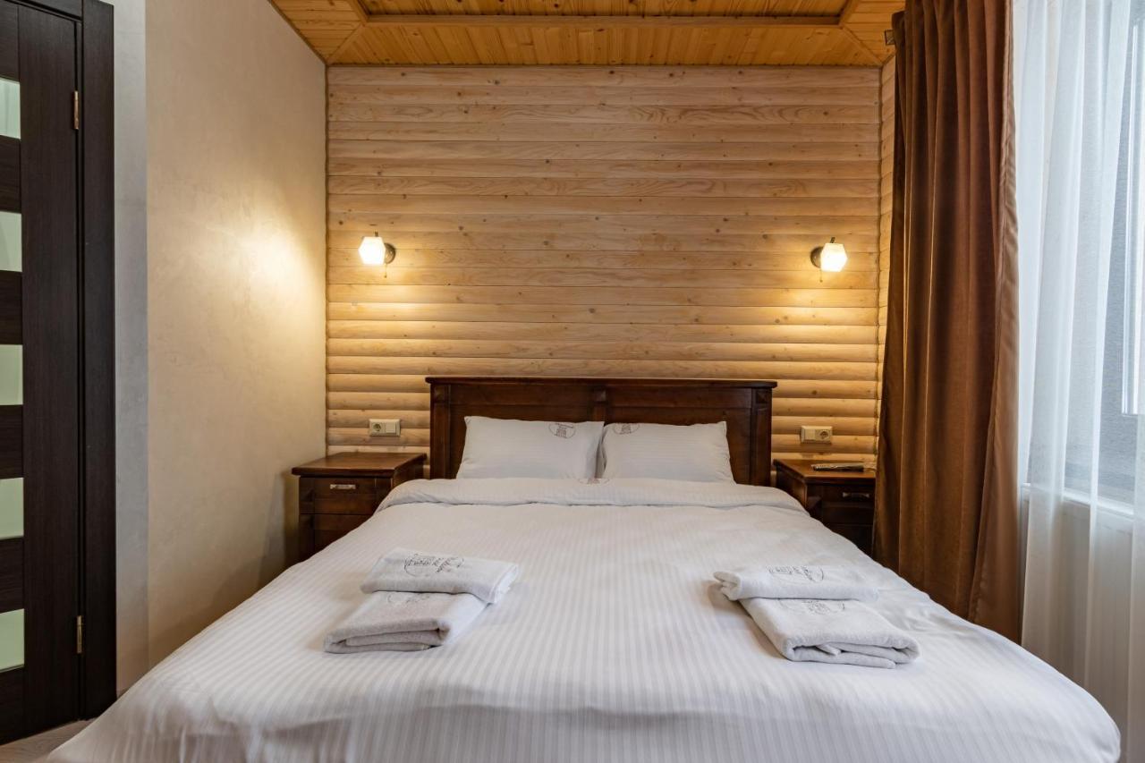 Madison Hotel Bukovel Exterior photo